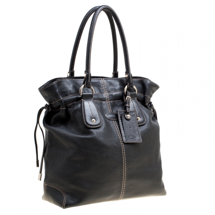 Pre Owned Tod's Black Leather Drawstring Tote
