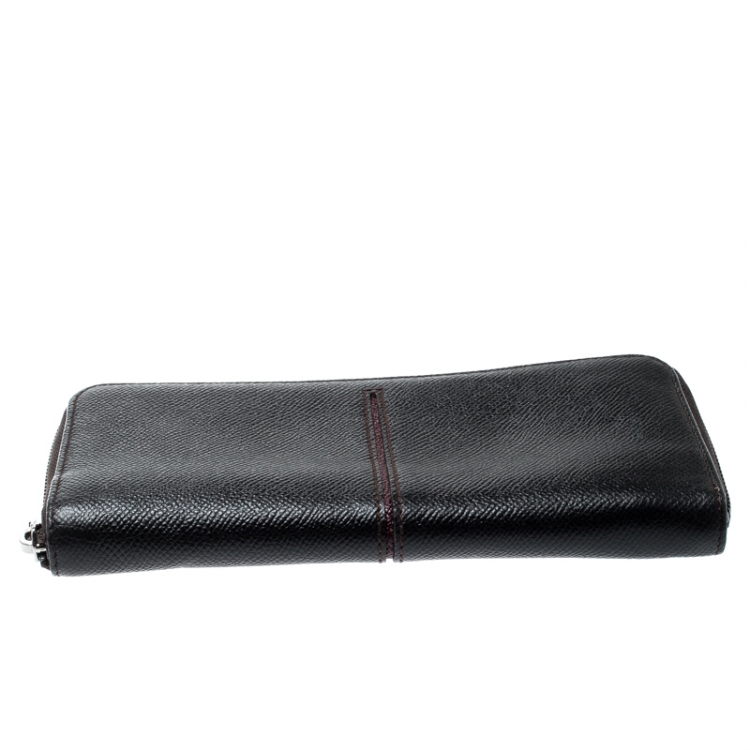 Pre Owned Tod's Black Leather Zip Around Wallet