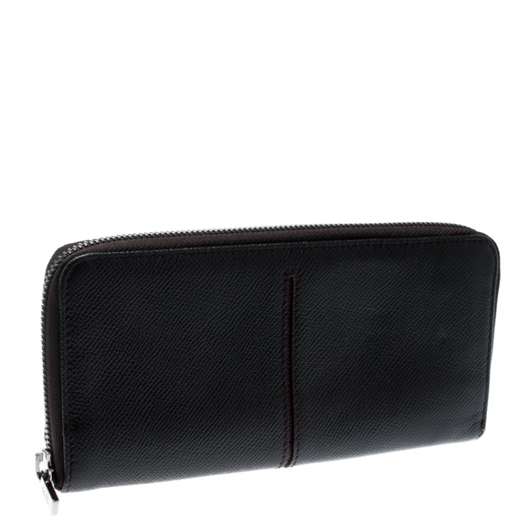 Pre Owned Tod's Black Leather Zip Around Wallet