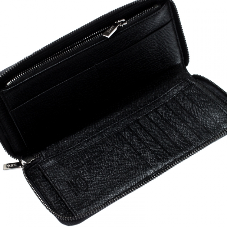 Pre Owned Tod's Grey Leather Zip Around Wallet