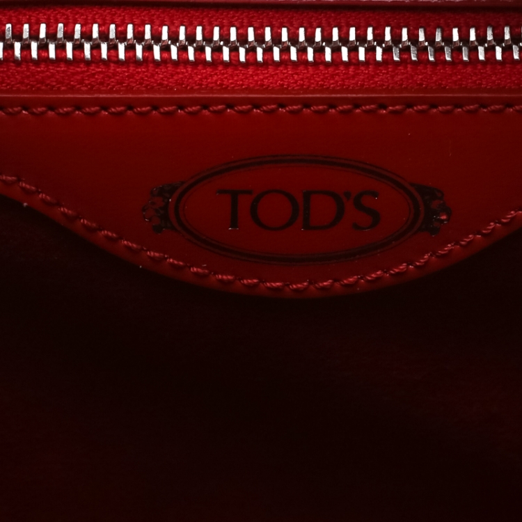 Pre Owned Tod's Red Croc Embossed Leather Amu Zip Tote