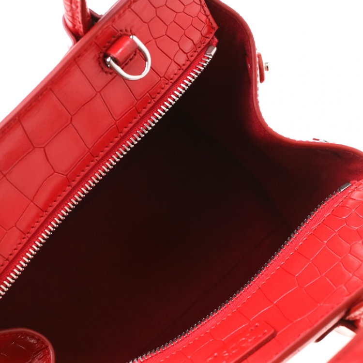 Pre Owned Tod's Red Croc Embossed Leather Amu Zip Tote