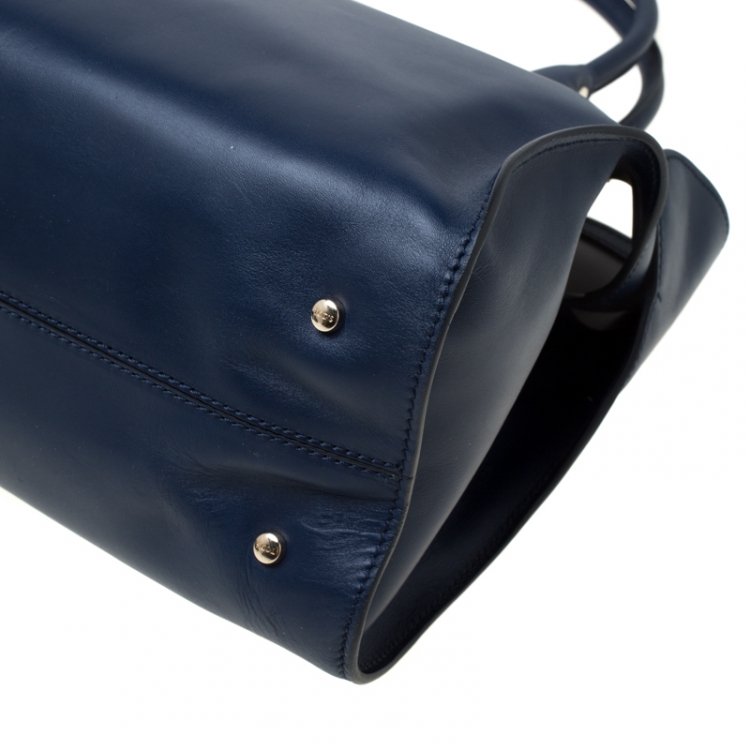 Pre Owned Tod's Blue Leather Cape Shopper Tote