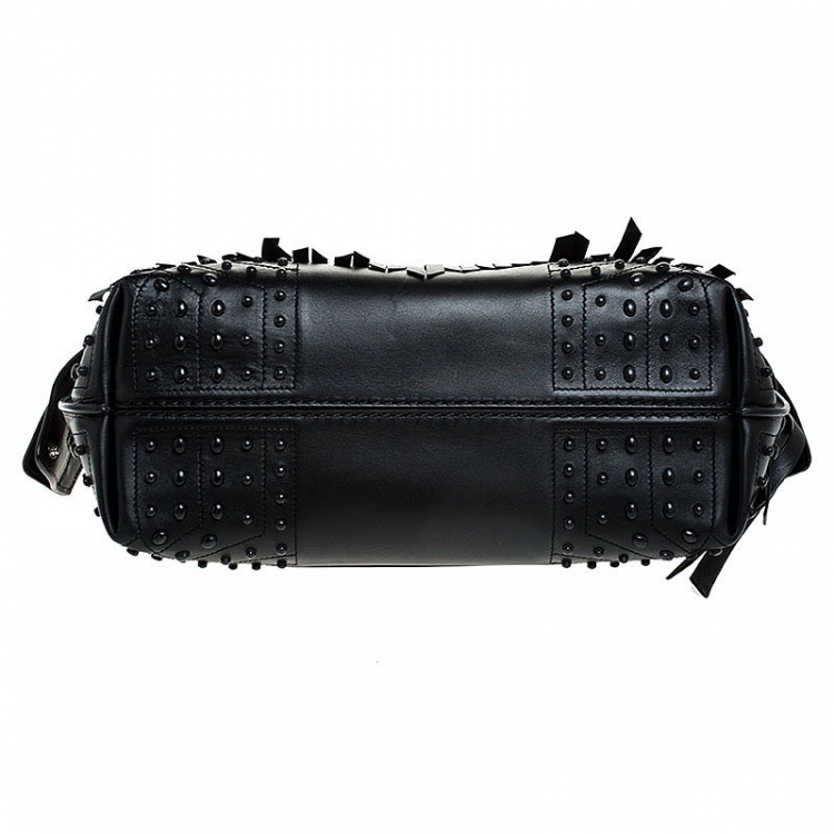Pre Owned Tod's Black Fringed Leather Medium Wave Tote