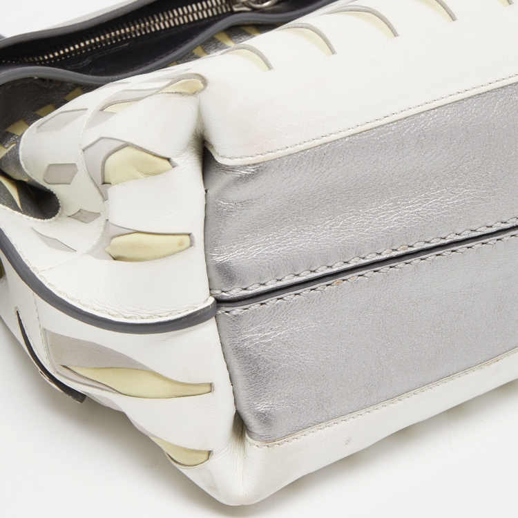 Pre Owned Tod's Silver/White Leather Wave Laser Top Handle Bag