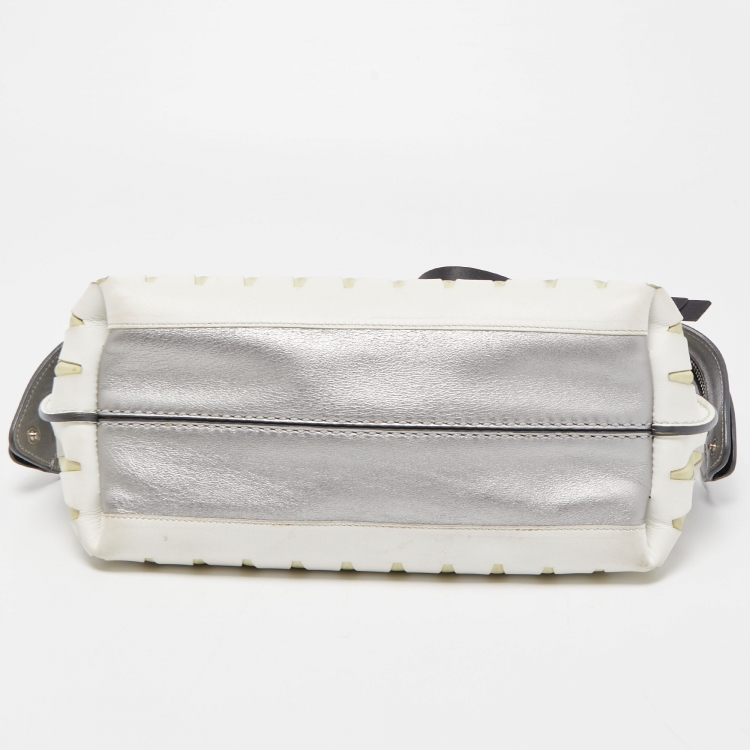 Pre Owned Tod's Silver/White Leather Wave Laser Top Handle Bag