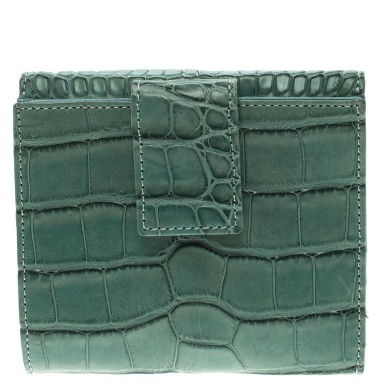 Pre Owned Tod's Baby Blue Alligator Embossed Leather Compact Wallet