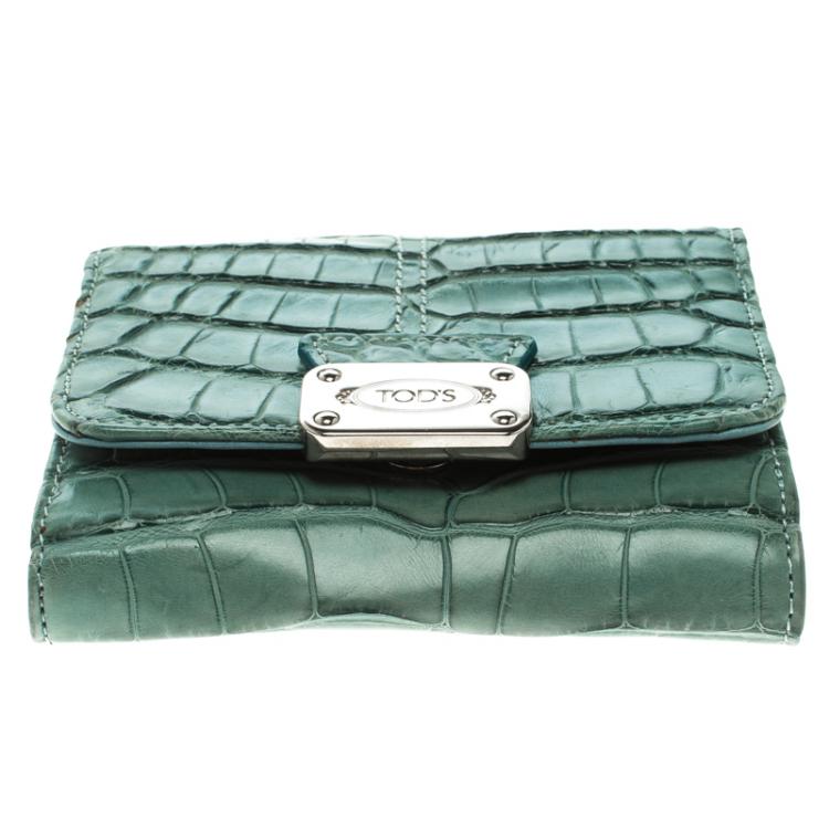 Pre Owned Tod's Baby Blue Alligator Embossed Leather Compact Wallet