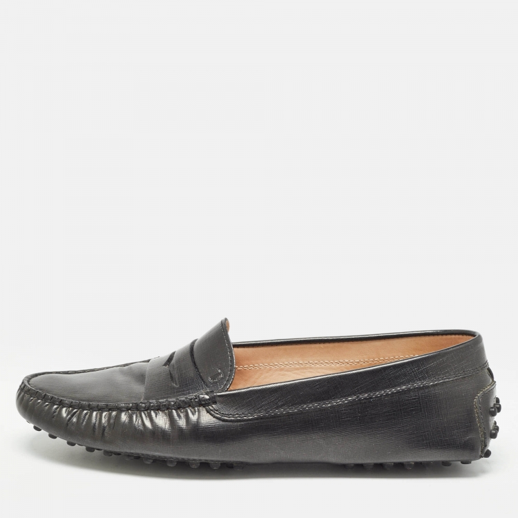 Pre Owned Tod's Black Leather Slip On Loafers Size 39.5