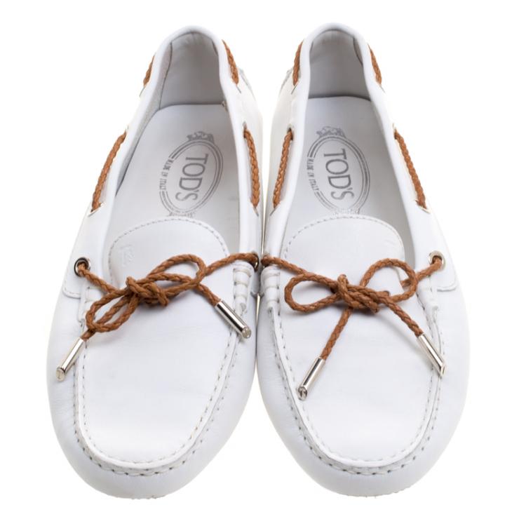 Pre Owned Tod's White Leather Bow Loafers Size 40