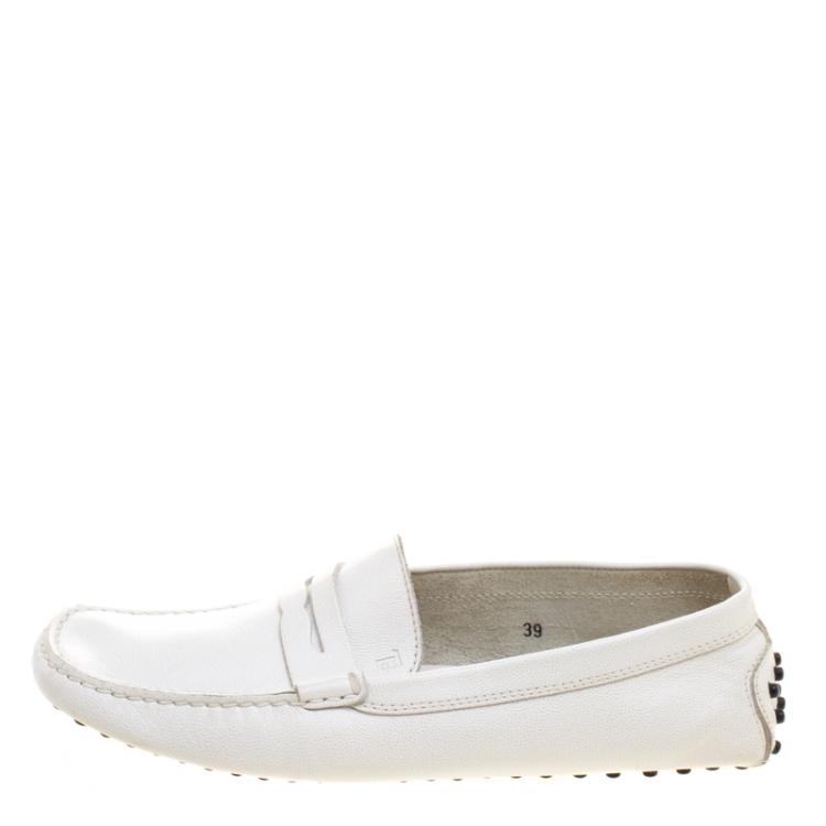 مملوكة مسبقًا Tod's White Leather Penny Loafers Size 39