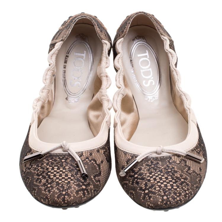 Pre Owned Tod's Two Tone Lace Detail Bow Scrunch Ballet Flats Size 38
