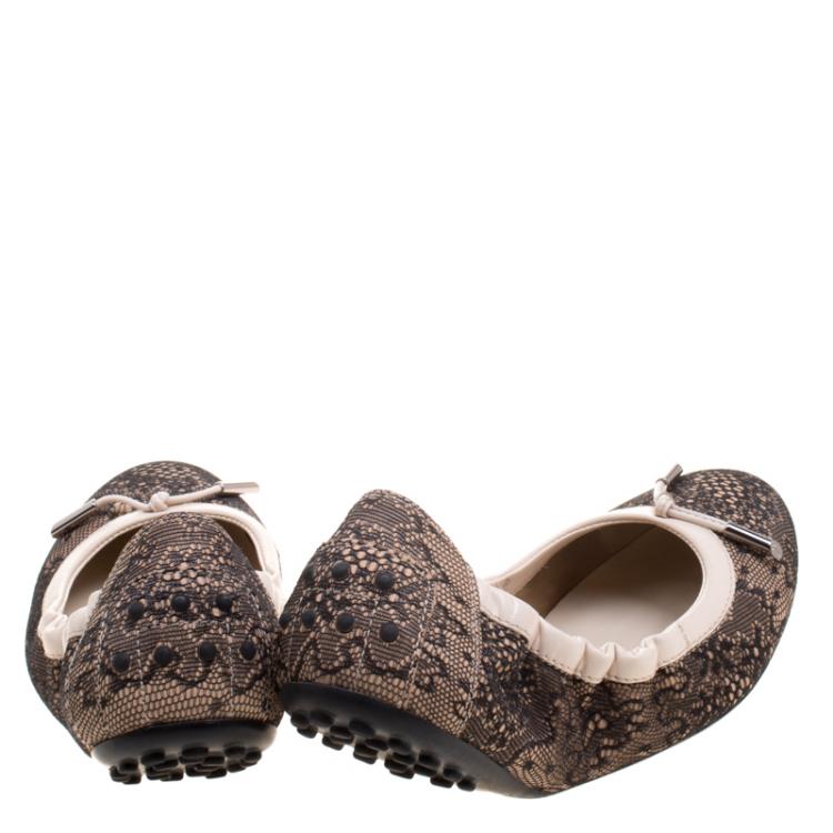 Pre Owned Tod's Two Tone Lace Detail Bow Scrunch Ballet Flats Size 38