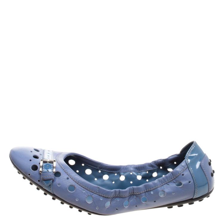 Pre Owned Tod's Cerulean Blue Perforated Leather Buckle Detail Scrunch Ballet Flats Size 41.5