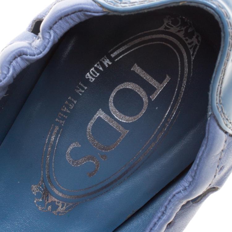 Pre Owned Tod's Cerulean Blue Perforated Leather Buckle Detail Scrunch Ballet Flats Size 41.5