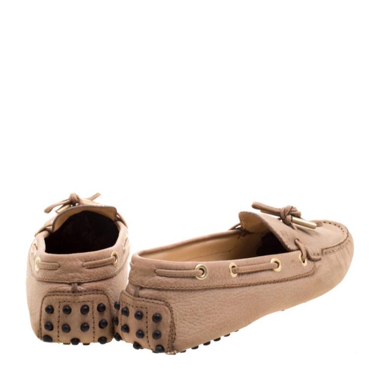 Pre Owned Tod's Beige Leather Bow Loafers Size 37