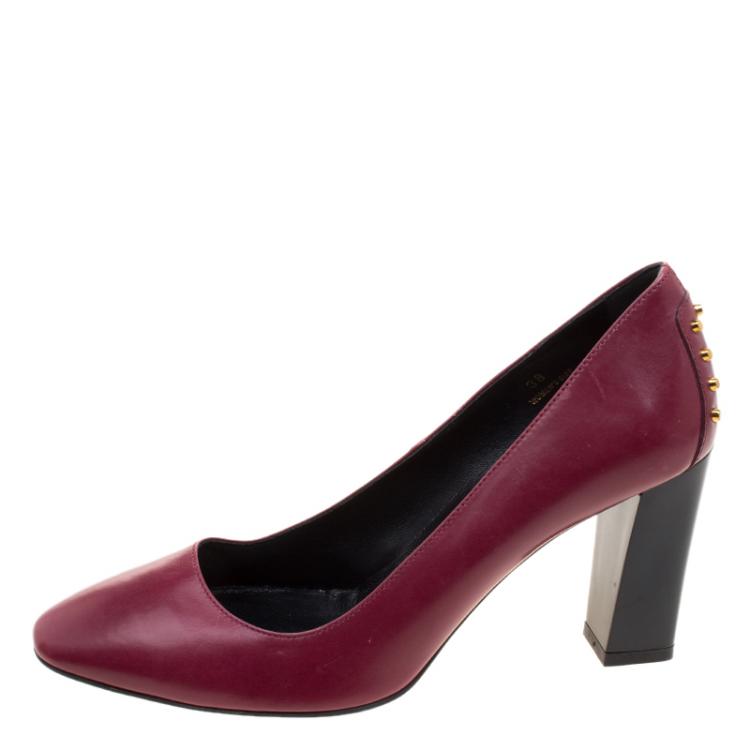 Pre Owned Tods Burgundy Leather Studded Pumps Size 38
