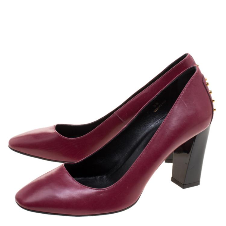 Pre Owned Tods Burgundy Leather Studded Pumps Size 38