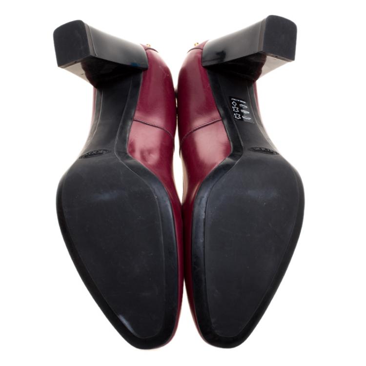 Pre Owned Tods Burgundy Leather Studded Pumps Size 38