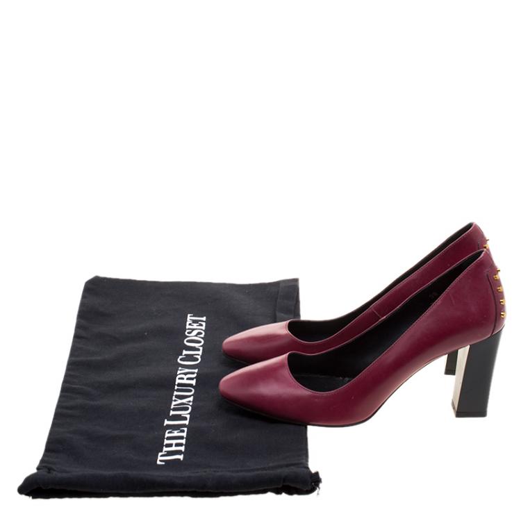 Pre Owned Tods Burgundy Leather Studded Pumps Size 38
