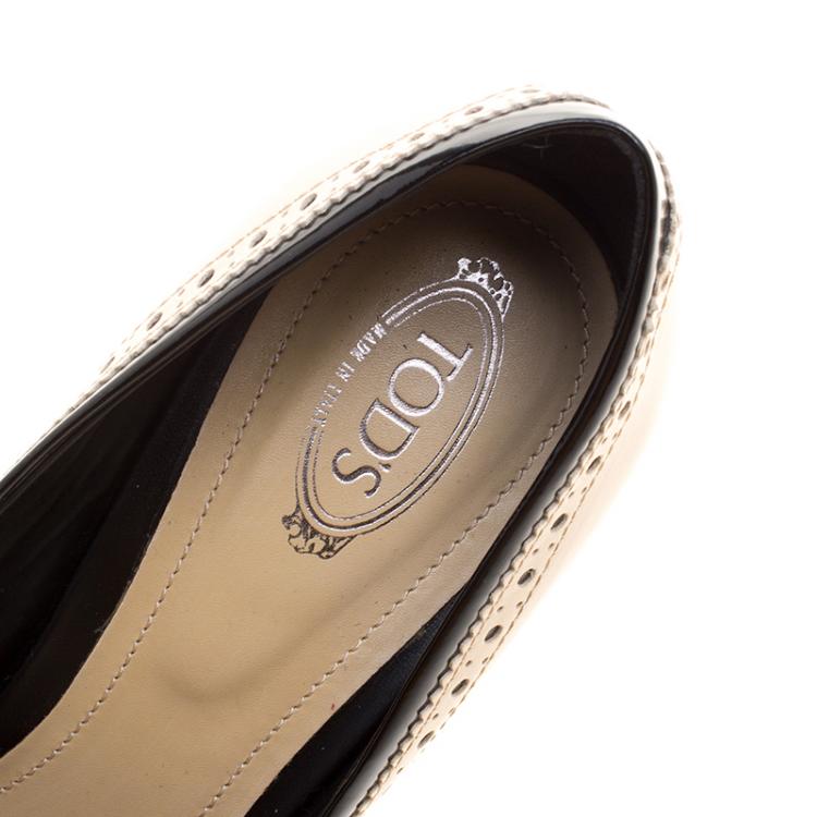 Pre Owned Tod's Black and Beige Brogue Leather Peep Toe Tassel Embellished Pumps Size 39