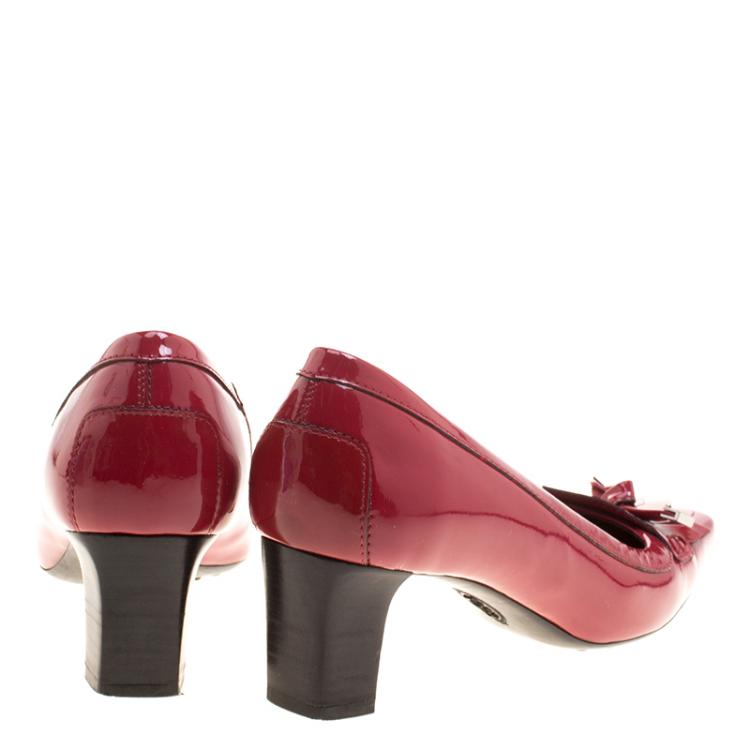 Pre Owned Tod's Cherry Red Patent Leather Kiltie Fringe Pumps Size 37.5