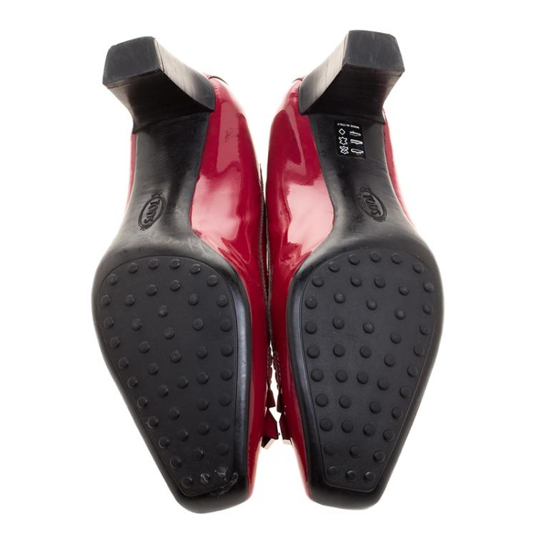 Pre Owned Tod's Cherry Red Patent Leather Kiltie Fringe Pumps Size 37.5