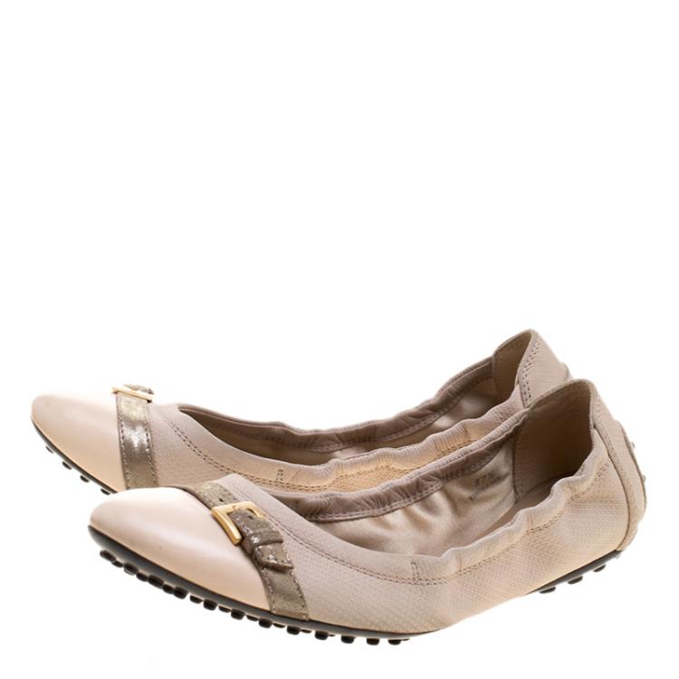 مملوكة مسبقًا Tod's Beige Leather Buckle Detail Ballet Flats Size 37.5