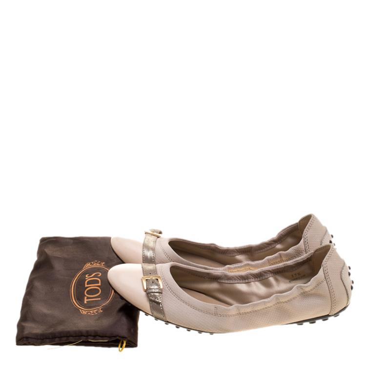 مملوكة مسبقًا Tod's Beige Leather Buckle Detail Ballet Flats Size 37.5