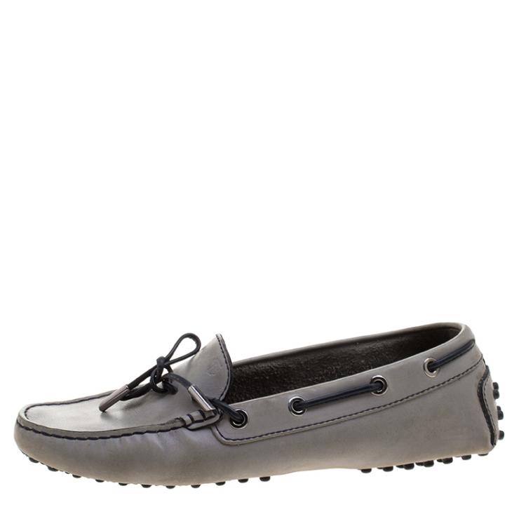 Pre Owned Tod's Grey Leather Bow Loafers Size 37