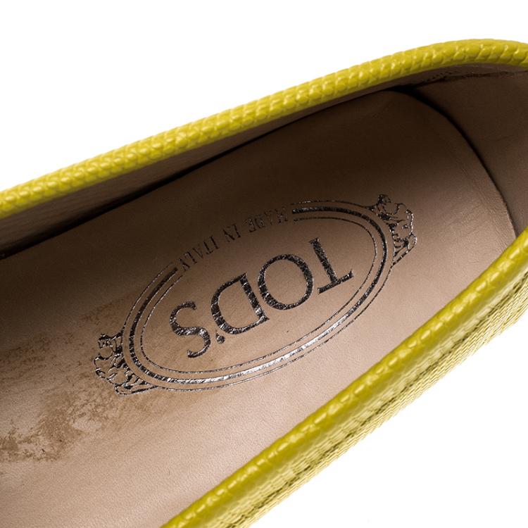 Pre Owned Tod's Yellow Lizard Embossed Leather Penny Loafers Size 37.5