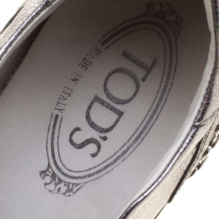 Pre Owned Tod's Silver Leather Fringe Slip On Sneakers Size 38