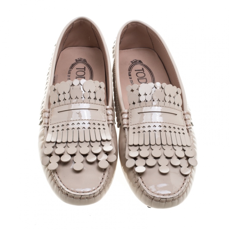Pre Owned Tod's Beige Patent Leather Gommini Heaven Fringe Penny Loafers Size 38