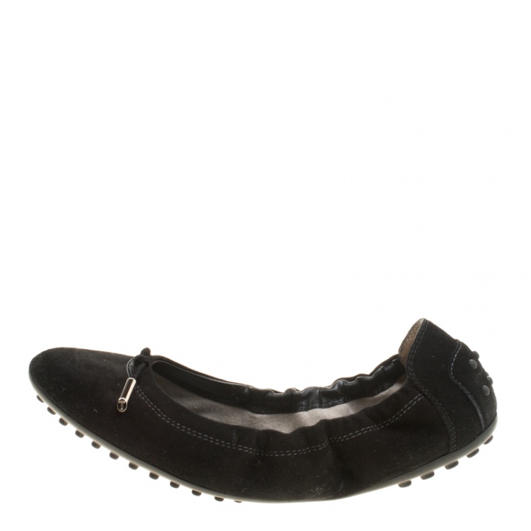 Pre Owned Tod's Black Suede Bow Scrunch Ballet Flats Size 37
