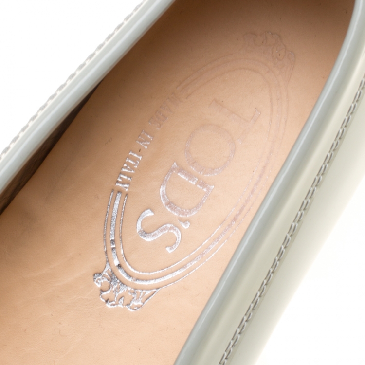 Pre Owned Tod's Grey Patent Leather Penny Loafers Size 35