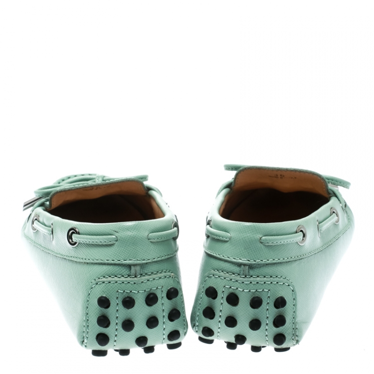 Pre Owned Tod's Green Leather Bow Loafers Size 36