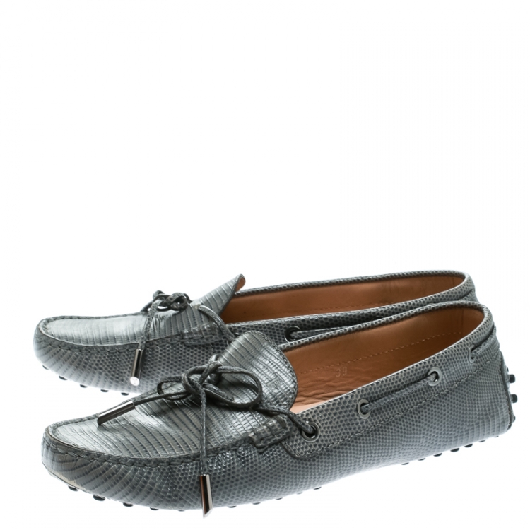 Pre Owned Tod's Grey Lizard Embossed Leather Bow Loafers Size 39