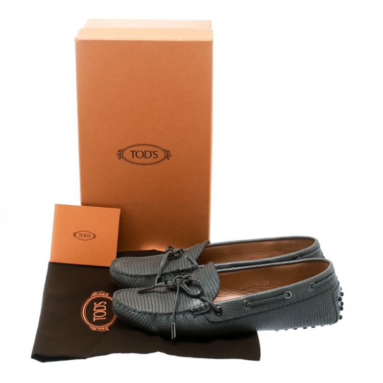 Pre Owned Tod's Grey Lizard Embossed Leather Bow Loafers Size 39