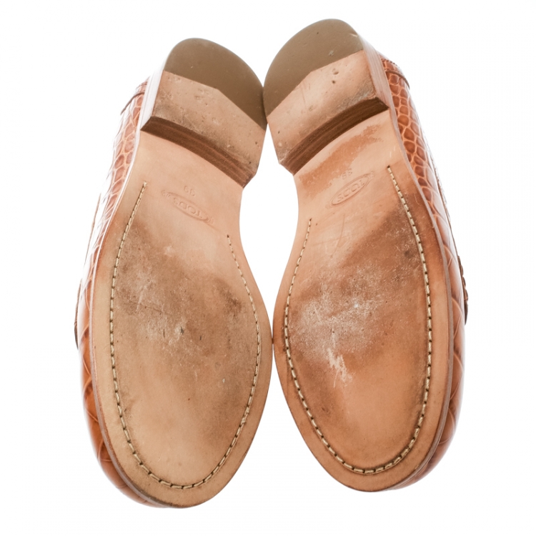 Pre Owned Tod's Brown Embossed Croc Leather Loafers Size 39