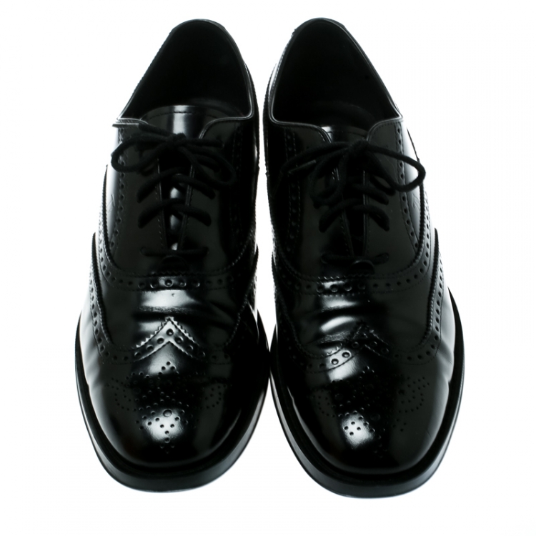 Pre Owned Tod's Black Leather Brogue Oxfords Size 37