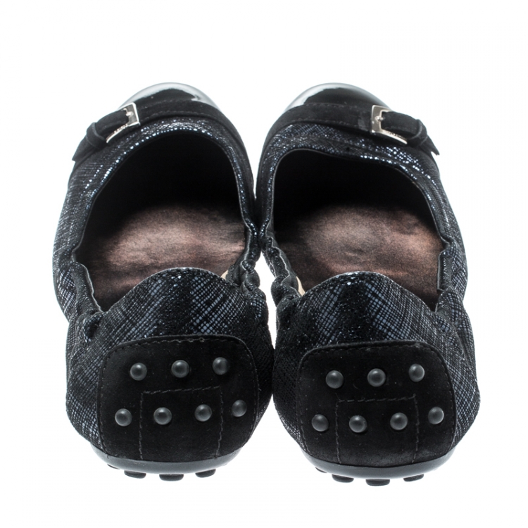 Pre Owned Tod's Metallic Blue Suede And Black Patent Leather Cap Toe Buckle Detail Ballet Flats Size 35.5