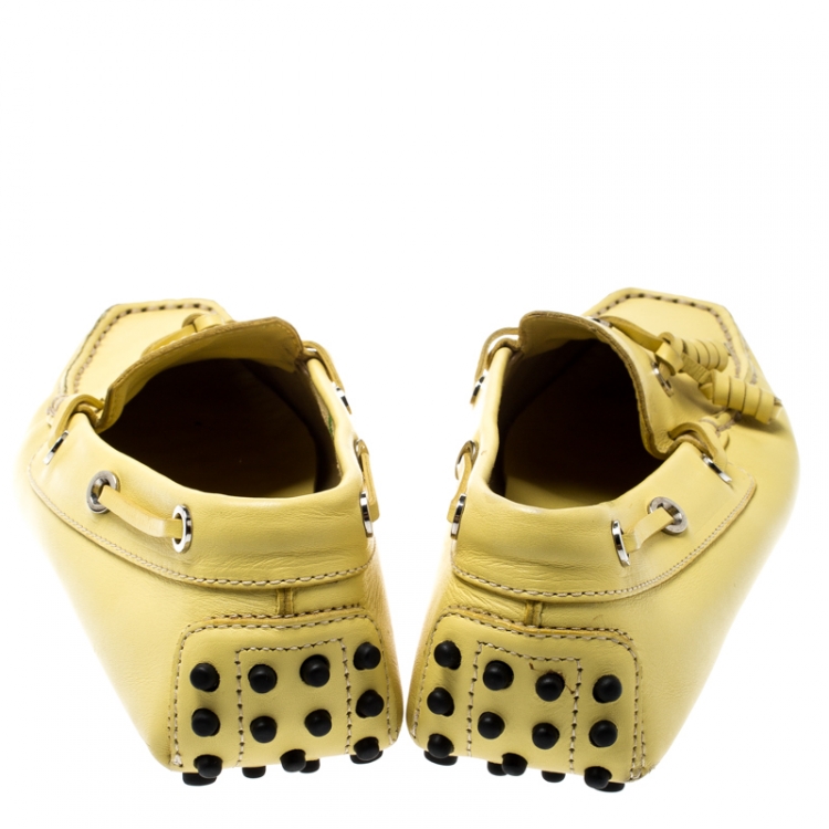 مملوكة مسبقًا Tod's Yellow Leather Tassel Detail Loafers Size 36