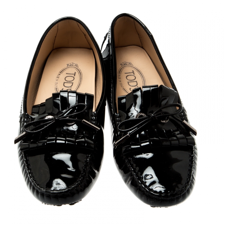 Pre Owned Tod's Black Patent Leather Fringe Bow Loafers Size 38.5