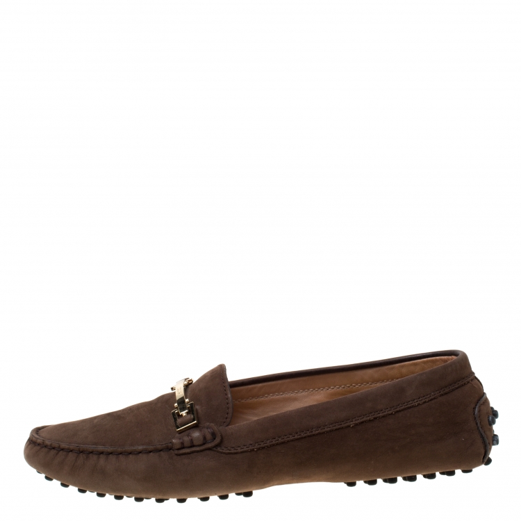 Pre Owned Tod's Brown Nubuck Gommino Driver Loafers Size 39