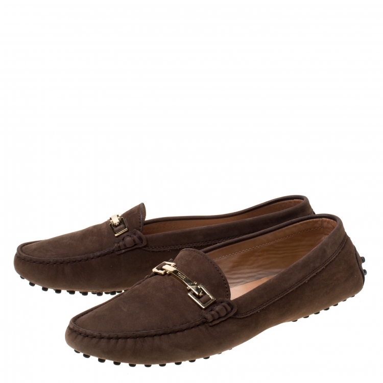 Pre Owned Tod's Brown Nubuck Gommino Driver Loafers Size 39