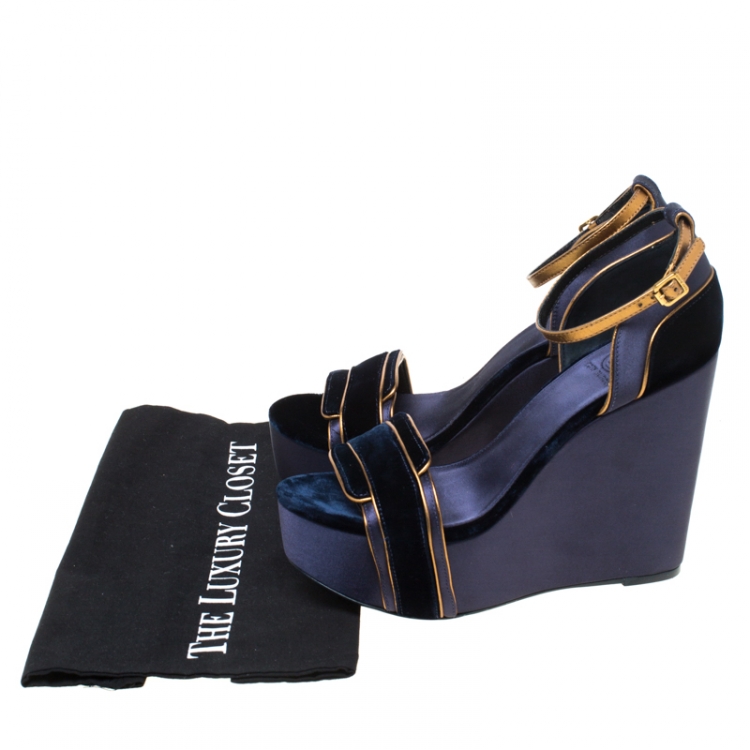 Pre Owned Tory Burch Navy Blue/Gold Velvet and Satin Alexia Wedge Sandals Size 42.5