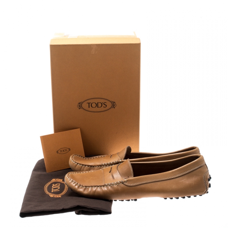 Pre Owned Tod's Tan Leather Gommino Driver Loafers Size 39