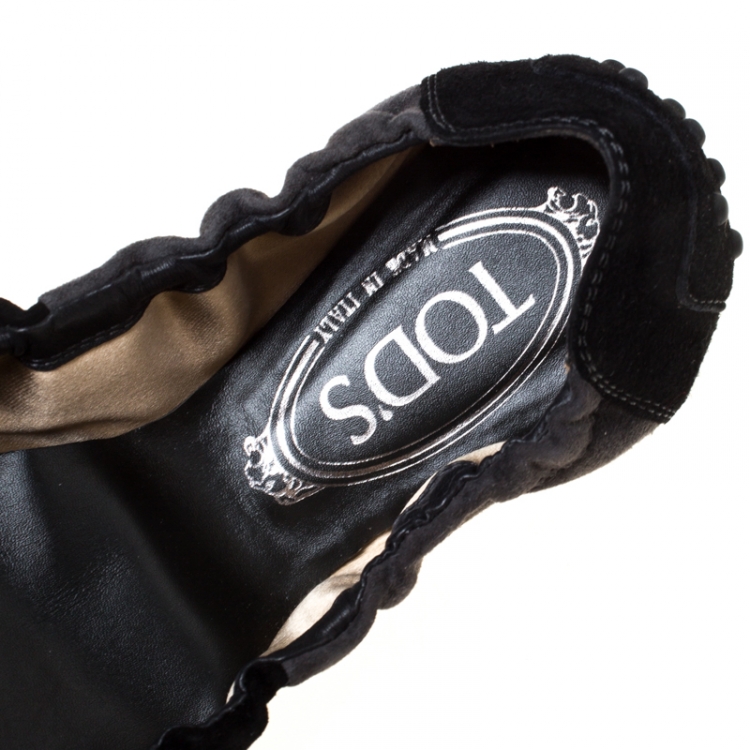 Pre Owned Tod's Black/Grey Suede Buckle Scrunch Ballerina Flats Size 38