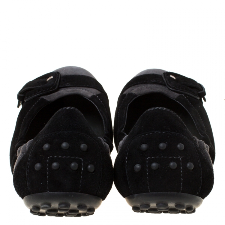 Pre Owned Tod's Black/Grey Suede Buckle Scrunch Ballerina Flats Size 38