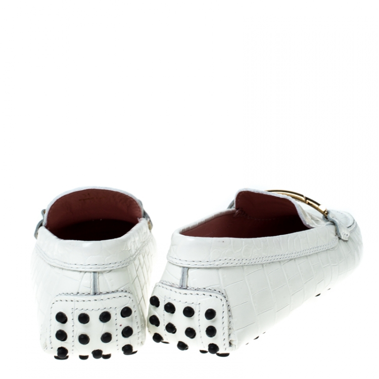 Pre Owned Tod's White Crocodile Embossed Leather Double T Metal Loafers Size 36